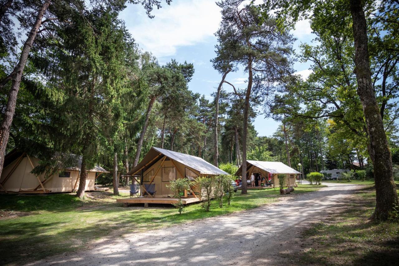 Camping La Pinede Hotel Excenevex Ngoại thất bức ảnh